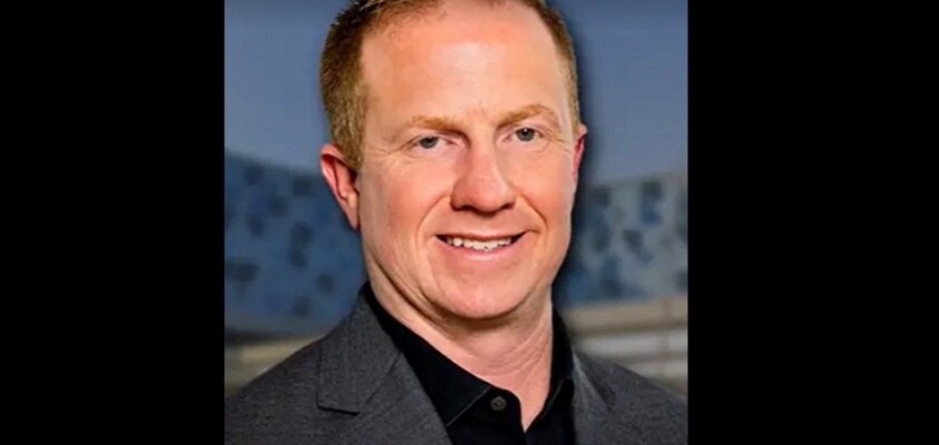Daniel Vallencourt, a JTA board member