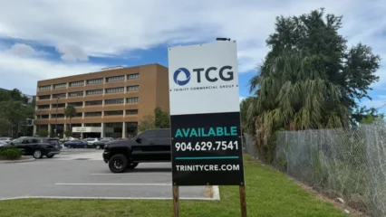 Featured image for “Duval School Board votes, again, to sell Southbank headquarters”